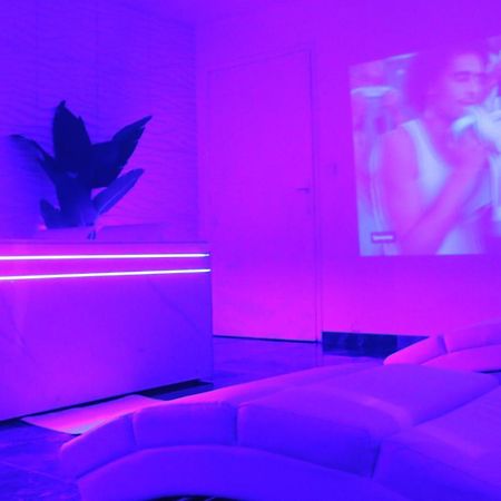 Dima Suite Jacuzzi Privatif เวอแด็น ภายนอก รูปภาพ